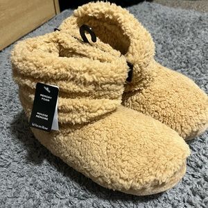 BNWT Slippers